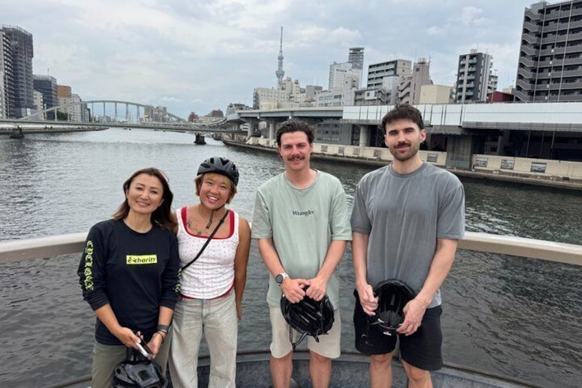 Tokyo E bike Tour History of Geisha Tsukiji 2