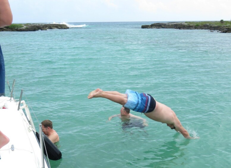 Picture 2 for Activity Akumal: Robinson Crusoe Sailing Adventure 4