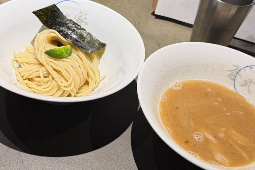 Sapporo Ramen Tour with Three Mini Bowls 3