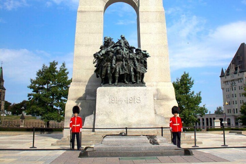 Private Ottawa City Highlights Walking Tour 2