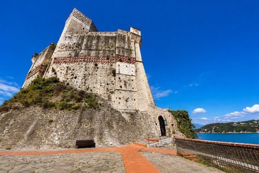 Lerici and Tellaro e-bike tour in the most beautiful villages in Italy 3