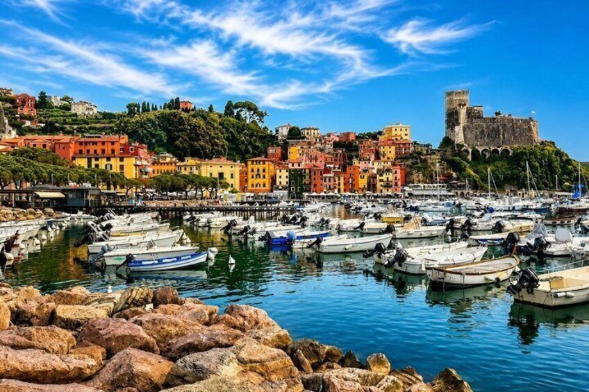 Lerici and Tellaro e-bike tour in the most beautiful villages in Italy 1