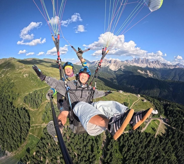 Brixen/Plose: Tandem paragliding flight through the mountains for young and old 1
