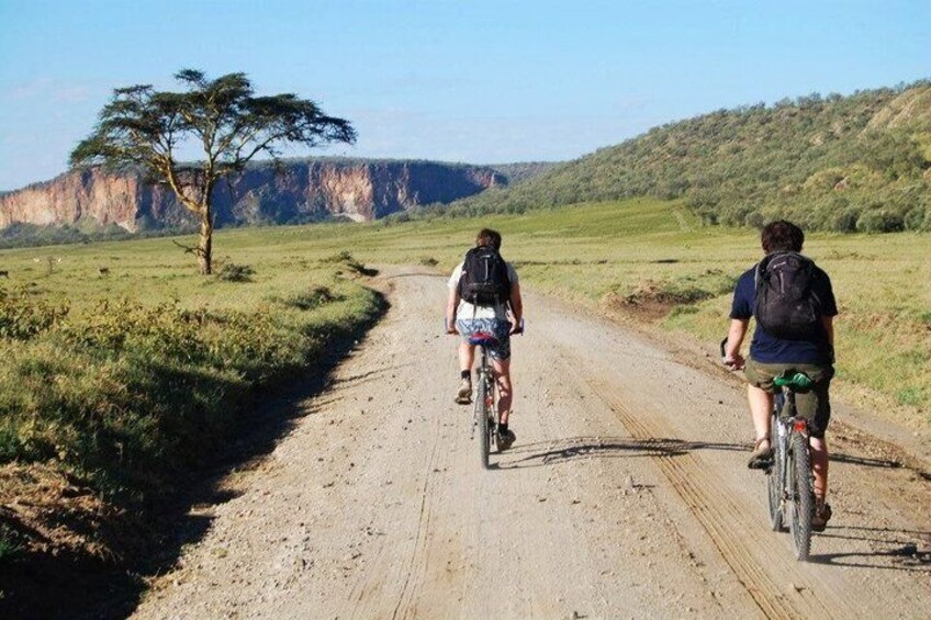 Day Trip To Crescent Island Game Park- Lake Naivasha 1