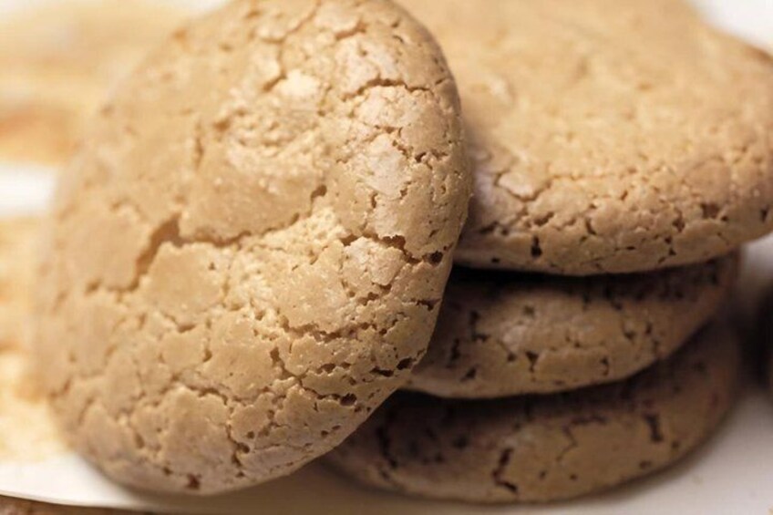 A stack of cookies with a cracked surface. 3