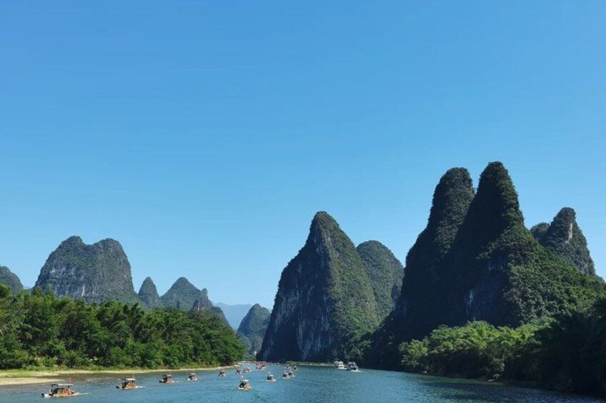 Guilin Li River Cruise to Yangshuo with English Boarding Assist 2