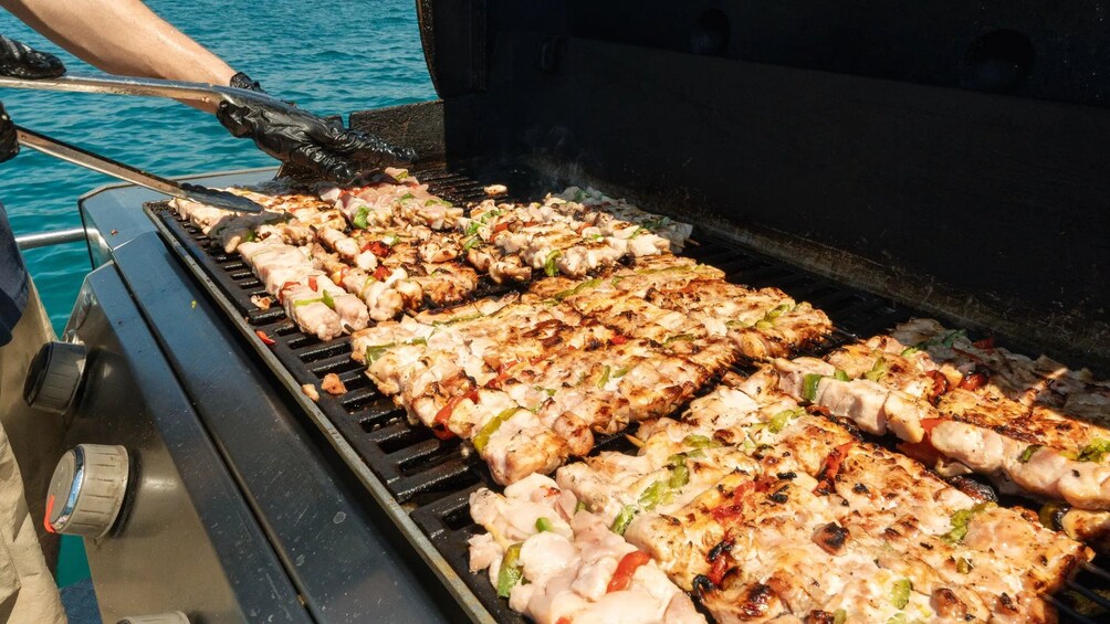 Cambrils: Catamaran Day Cruise with Barbecue Lunch & drinks - 3h- 2