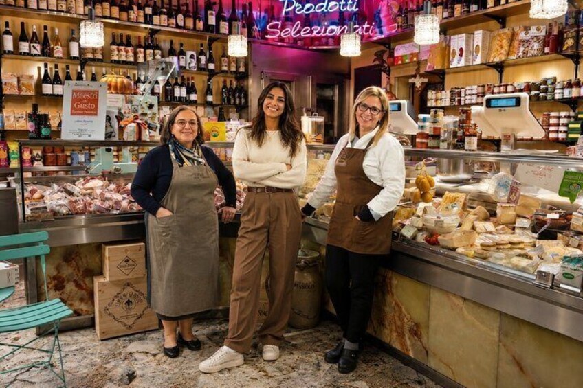 Turin Street Food Walk Taste Authentic Piedmontese Flavors 4