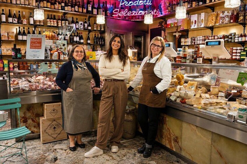 2-Hour Turin Food Tour: Piedmont’s Must-Try Bites, & Wine 4