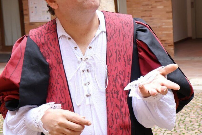 Almagro Theatrical tour with characters from the Golden Age 4