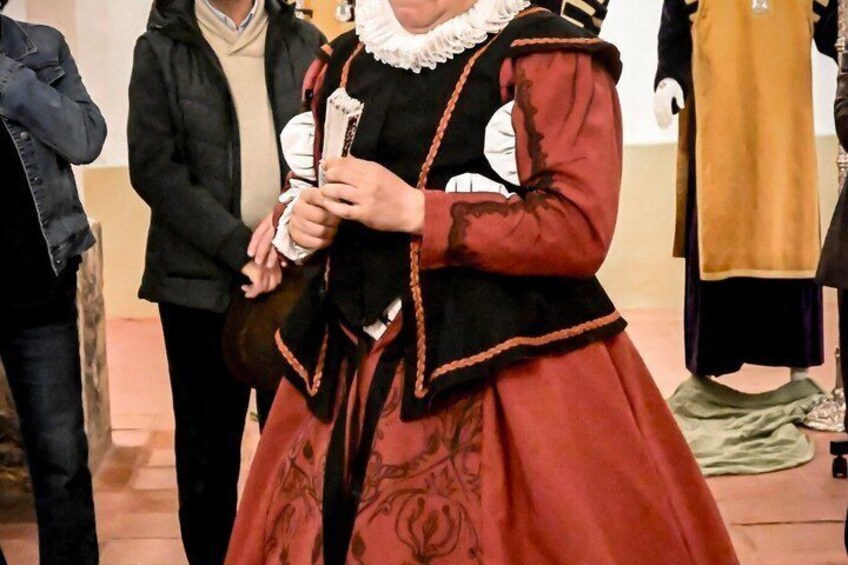 Almagro Theatrical tour with characters from the Golden Age 5