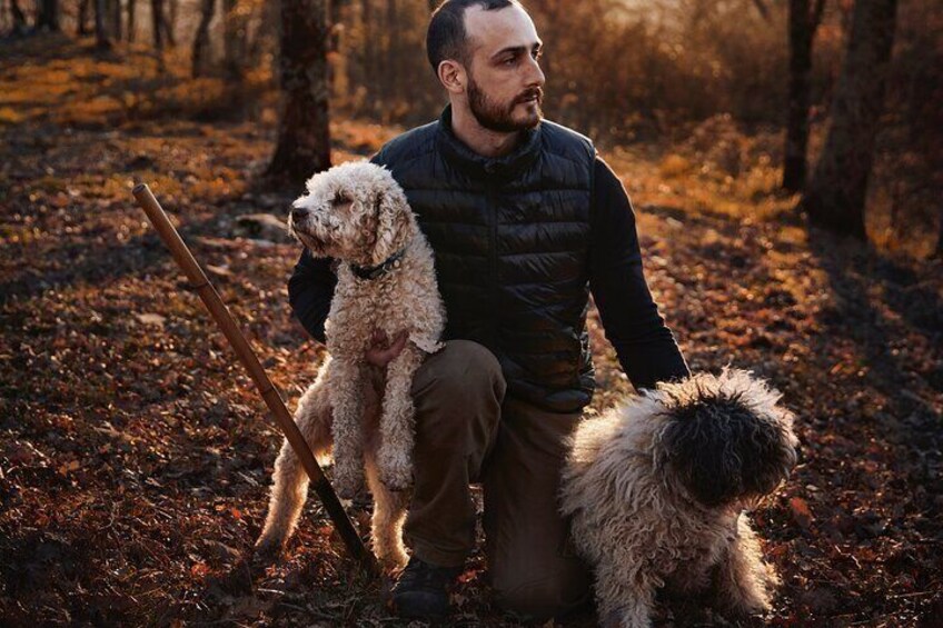 Truffle hunting near Rome with 7-course lunch 4