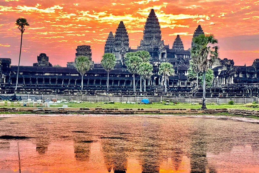 Angkor Wat temple complex with a sunset sky. 2