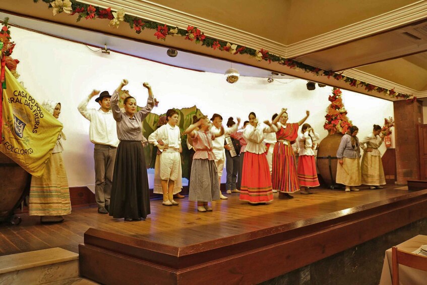 Picture 5 for Activity Madeira by Night with Traditional Dinner 2