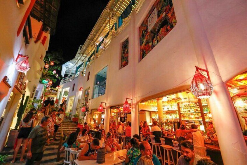Experience the Magic of Pipa Night 5