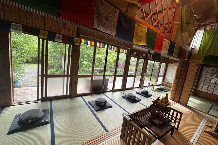 Authentic Zazen Experience Digital Detox with Temple Stay & Food 4