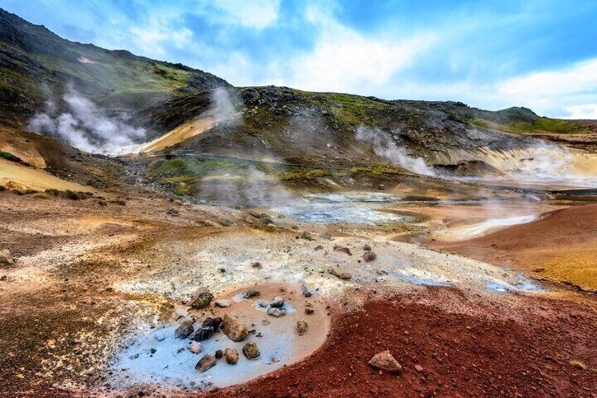 Geothermal and Volcanic landscapes & transfer to the Blue Lagoon 5