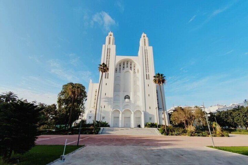 Discover Casablanca: Mosque & City Tour 3