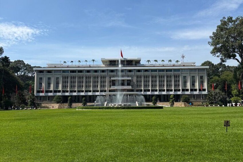 Discover Ho Chi Minh City And The Legendary Cu Chi Tunnels Tour 5