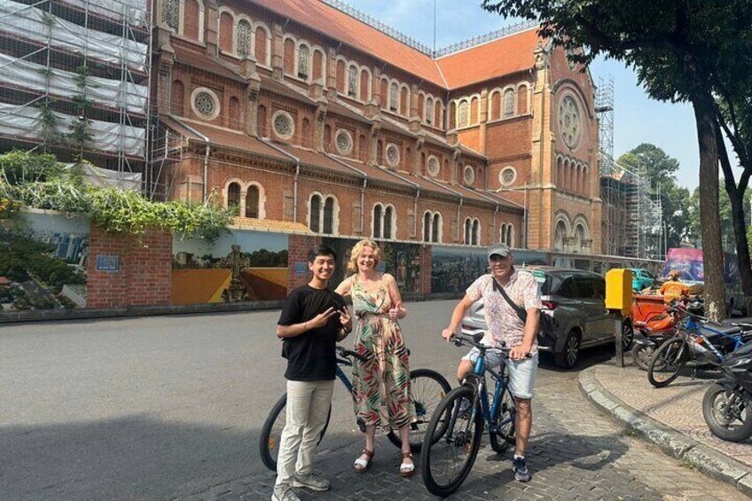 Ho Chi Minh City Highlights And Street Food Cycling Private Tour 2