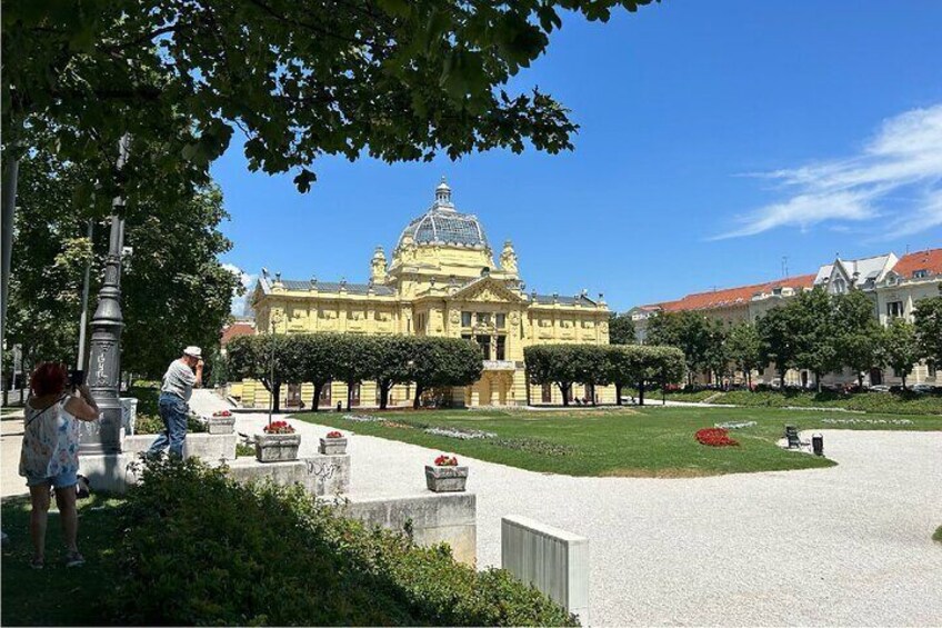 Zagreb Walking Tour 4