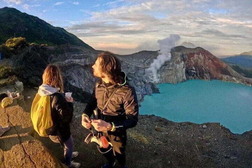 Ijen Summit 2