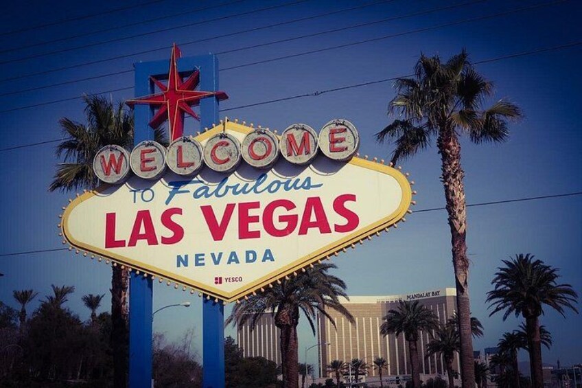 Private Vegas Strip Celebrity Chef Food Tour with 7 Tastings 3