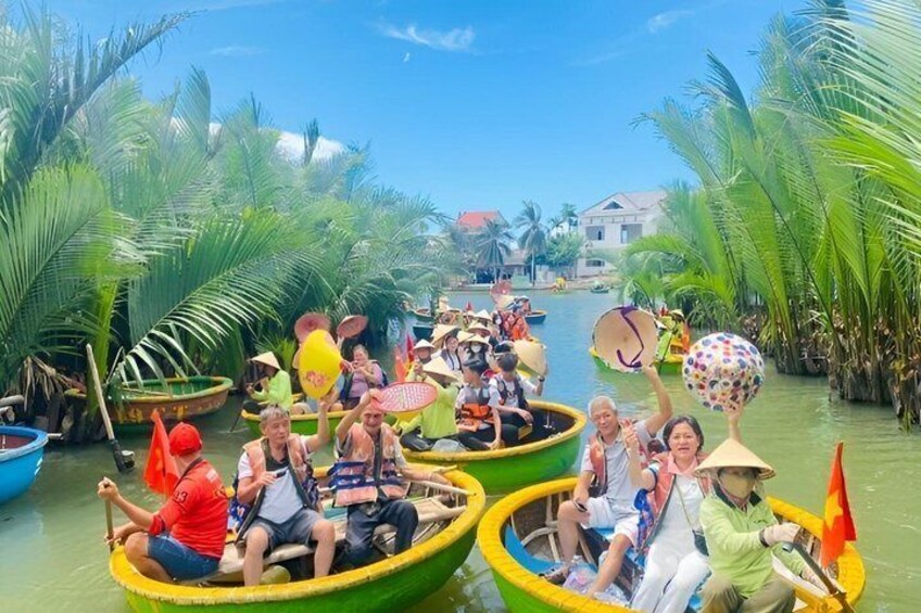 Hoi An Ancient Town Tour with Lantern Release, Basket Boat Ride, 2