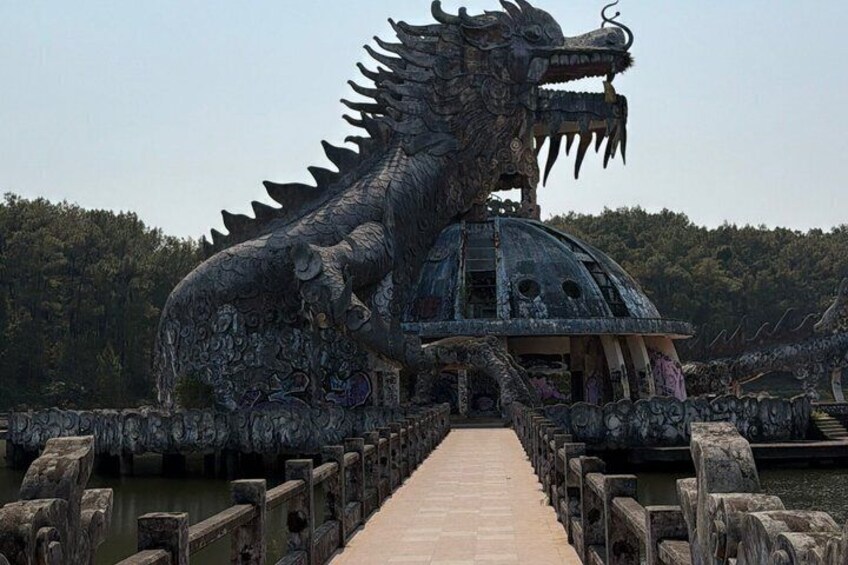 Hue Imperial City and Royal Tombs Scenic Tour With Hai Van Pass 2