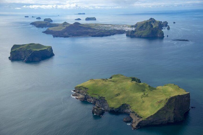 Private Westman Islands: Volcano, Wildlife and Scenic Views 2
