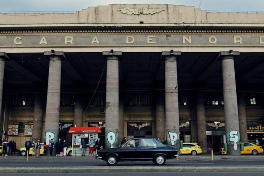 Best of Bucharest by Classic Dacia with Obor Market and Food 3