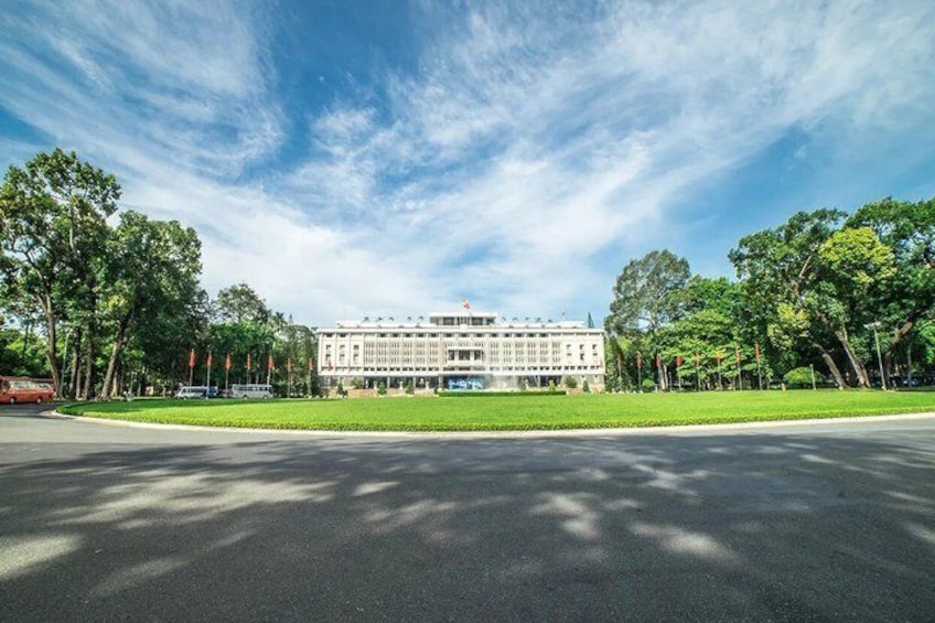 Essential Vietnam 10-Day Private Tour Hanoi to Saigon 3