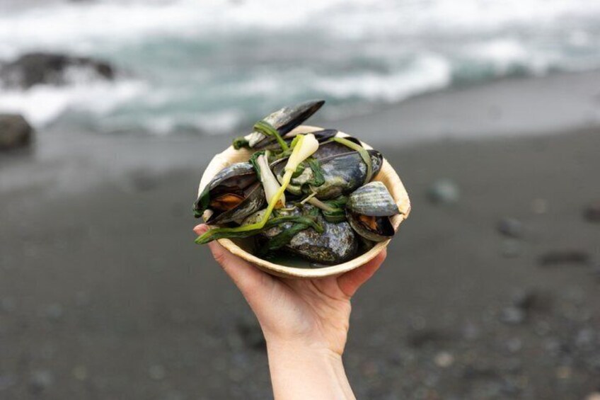 Canadian Mussel Boil at the Ecological Reserve 5