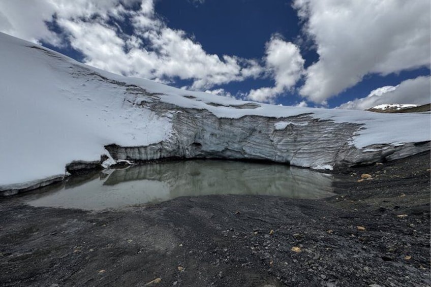 Suyuparina Glacier and Sibinacocha Lagoon Full Day from Cusco 5