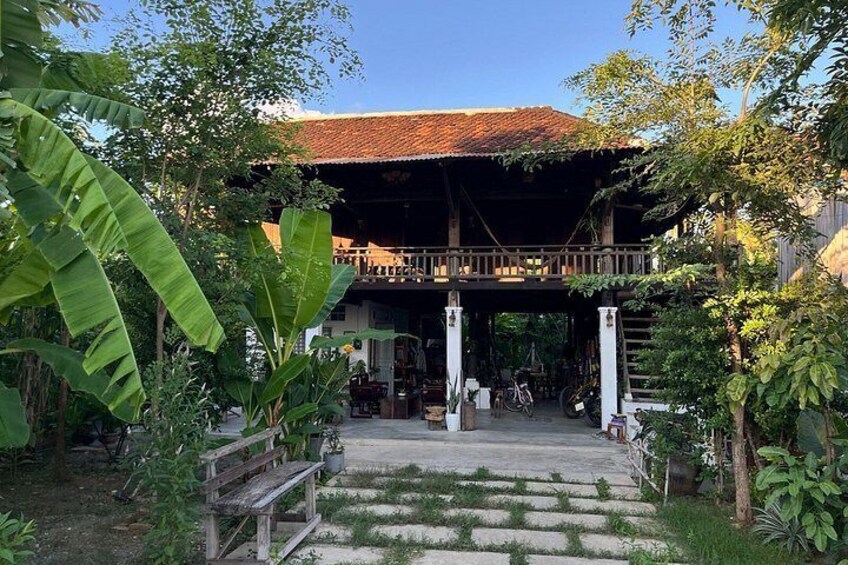 KHMER wooden House Heritage Experience in Battambang 2