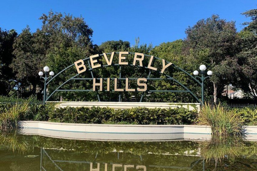 Explore LA Hollywood Santa Monica Tour 4