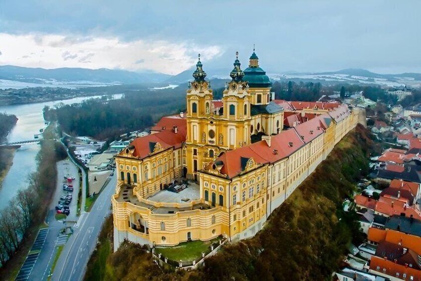 Wachau Valley Boat and Wine Private Day Experience from Vienna 4