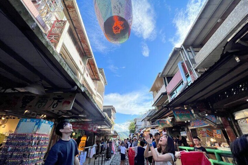 十分車站放天燈 2