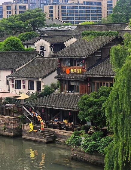 Picture 5 for Activity Hangzhou Private Day Tour: Lingyin Temple & Canal Waterbus 5