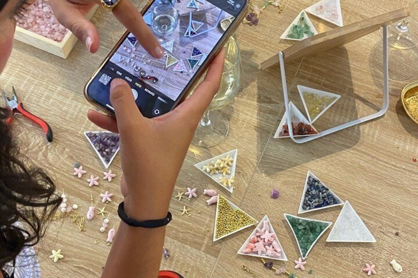 Unlimited Wine and Jewelry Workshop in Malaga 2