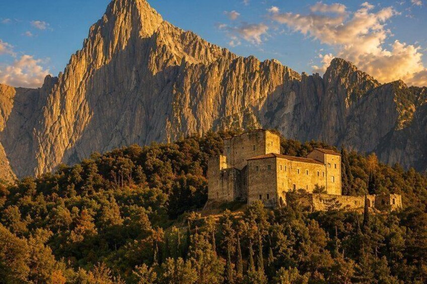 The Castles of Lunigiana ebike tour virtual guided 2