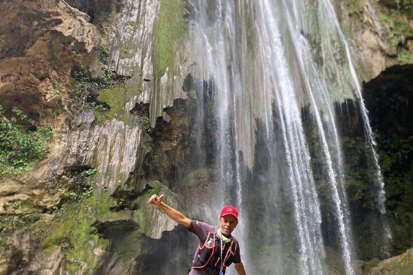 Akchour Waterfalls and God Bridge Guided Hike with Sancho 5
