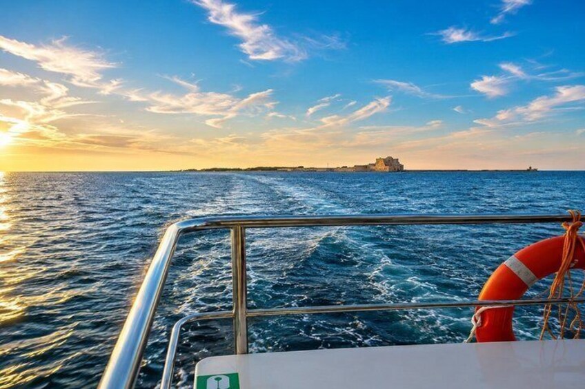 Panoramic Catamaran Tour in Brindisi Port Minicruise 4