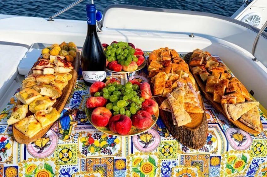 Avola Private Tour 4.5H Snorkeling Tour with Sicilian Aperitif 2