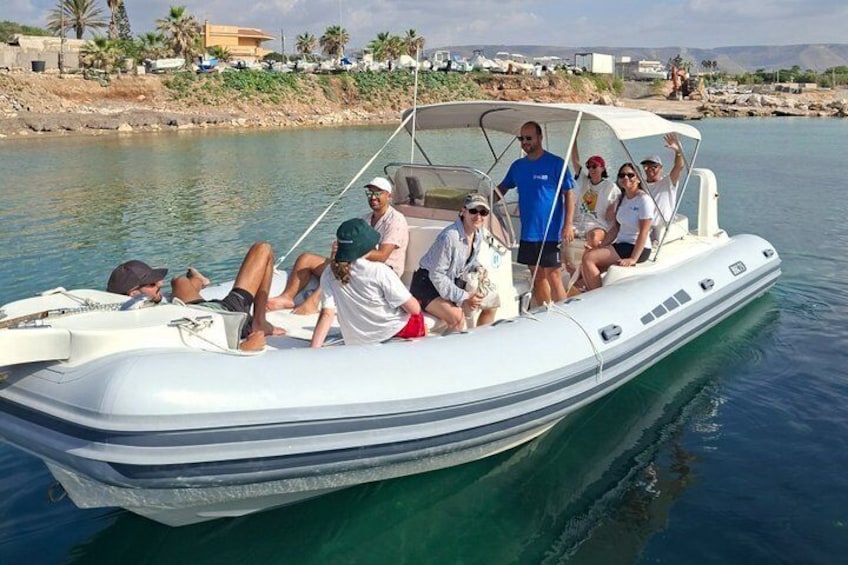Avola Private Tour 4.5H Snorkeling Tour with Sicilian Aperitif 1