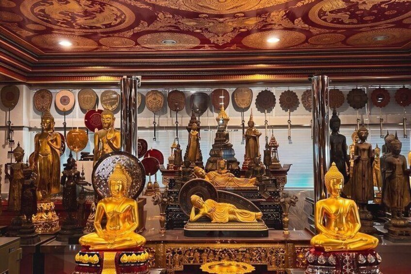 Bangkok VIP Premium TukTuks Cruise and Skywalk Icons 4