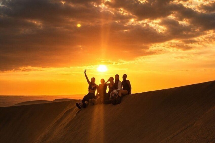 Tour to Paracas Huacachina and Picnic at Sunset with Pickup Hotel 5