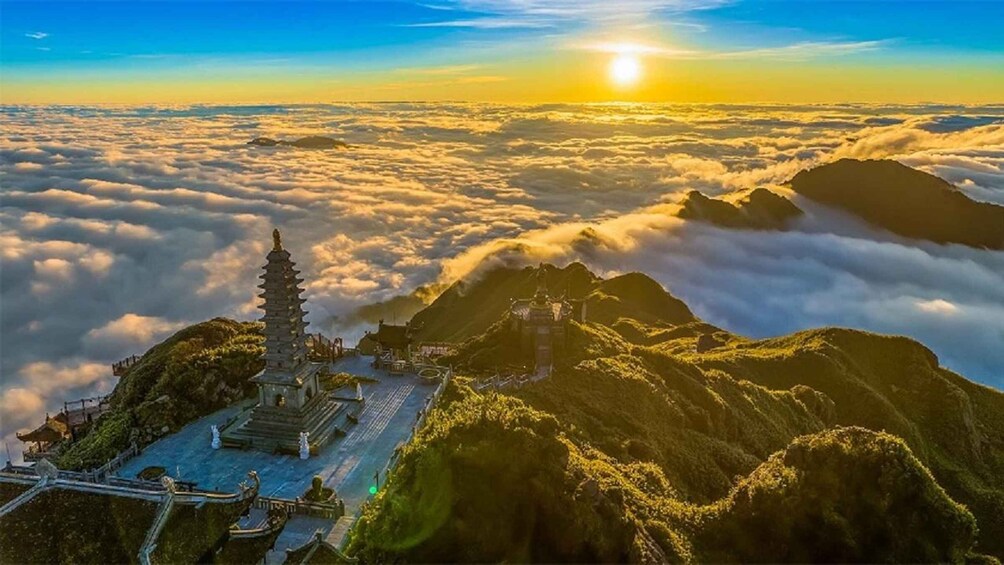 Hanoi: Private 3-Day Sapa Trekking Tour with Hotel & Meals 1