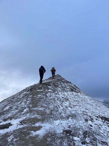Picture 5 for Activity Longyearbyen: Hype hike with Snacks and Drinks 3