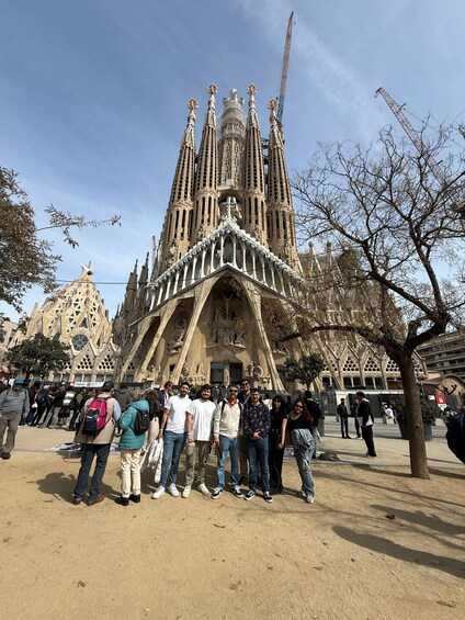 Picture 3 for Activity Sagrada Família Entry Ticket and Guided Tour 5